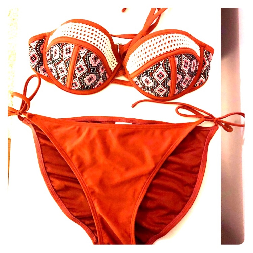 👙Push-up Bikini Top & Bottoms